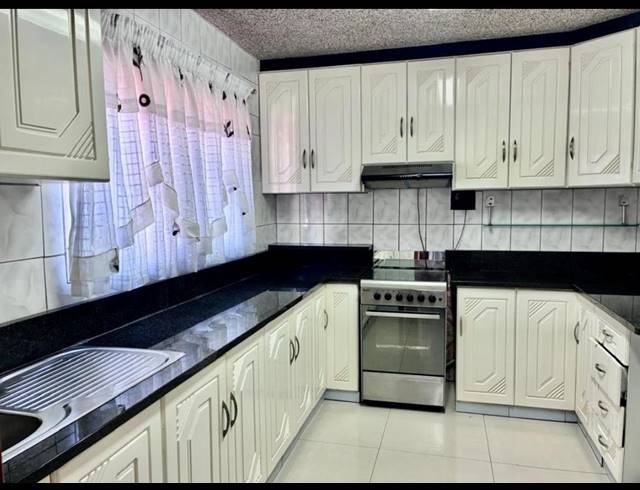3 BEDROOM FREESTANDING FOR SALE IN NORTHDALE
